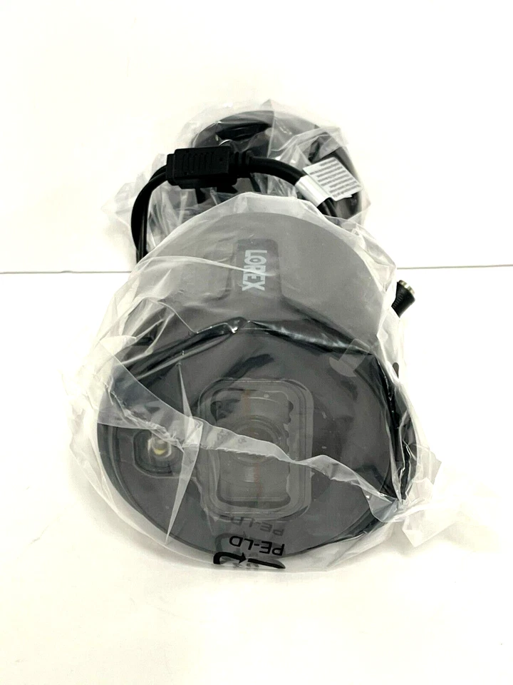 Lorex C881DAB 4K Ultra HD Active Deterrence Security Analog Bullet Camera BLACK - Image 2 of 4