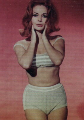 James Bond 007 Serie 2, Eclipse 1993: BG4 Karin Dor Bond Girls Chase Card