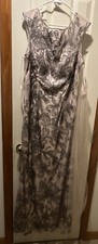 Cameron Blake Champagne Full Length Mother Of The Bride Or Groom Gown Size 16