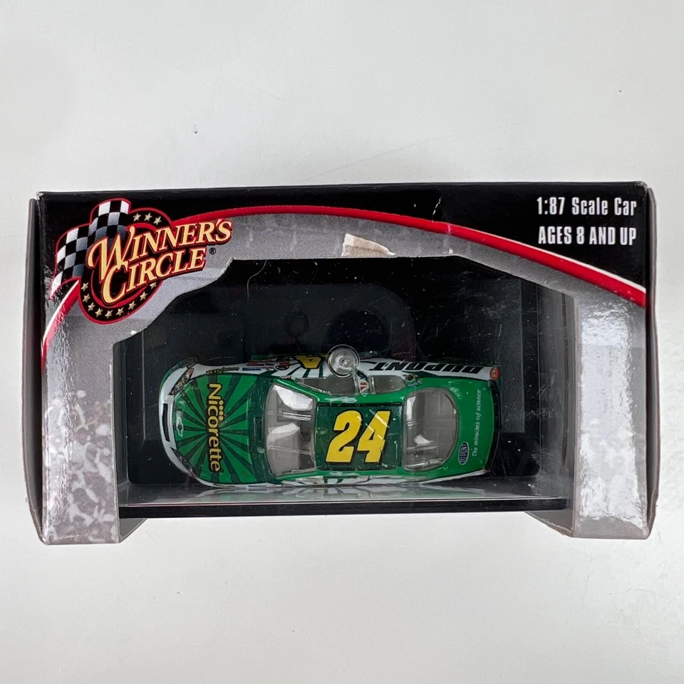 Jeff Gordon #24 1:87 NASCAR Winner's Circle Nicorette Broken Stand Needs Repair - Image 2 of 4