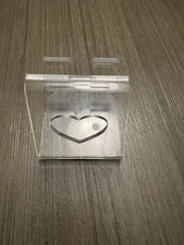 Crpich Acrylic Phone Stand for Desk – Heart Shaped – 3.2”x3.4”x3.9” – Used