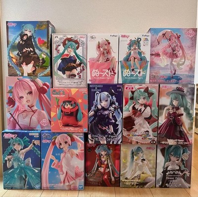 Hatsune Miku 15 Piece Set Kurumi Punk Sakura Miku AMP Figure Noodle Collectible