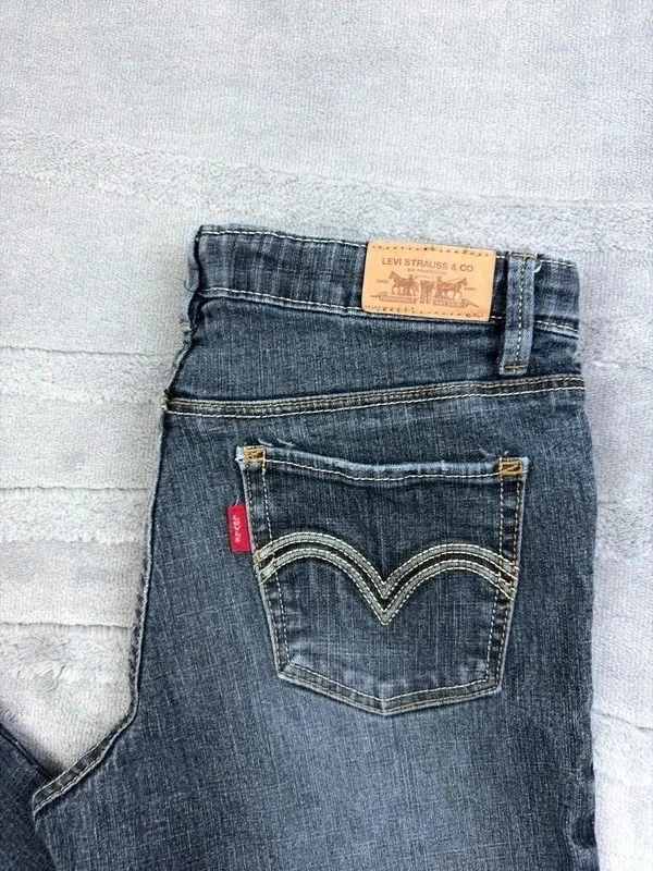 Jean Levi's Fille 16 años delgado altura baja con 24 FR34 L32 lavado a piedra azul oscuro #01002