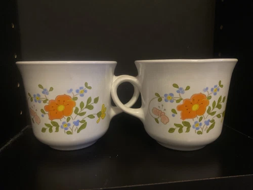 2 Vintage Corelle “Wildflower” Coffee Tea Cup By Corning Ware