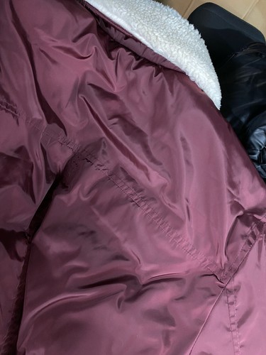 GUESS Jacket Mens Sz XL Faux Fur Collar Burgundy Bomber - Picture 9 of 10