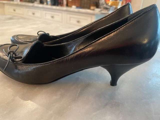 Casadei Blade Gatito Tacón Cuero Negro Arco Punta Redonda 7.5 B Italiano Foto 2 de 4