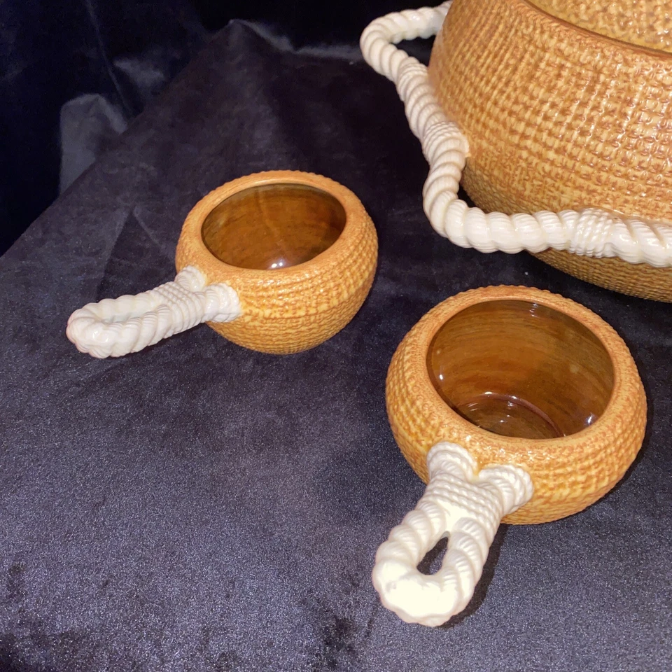 Juego de puré vintage 1982 Sittre cerámica lona textura con detalle de cuerda y 4 tazas Foto 4 de 4