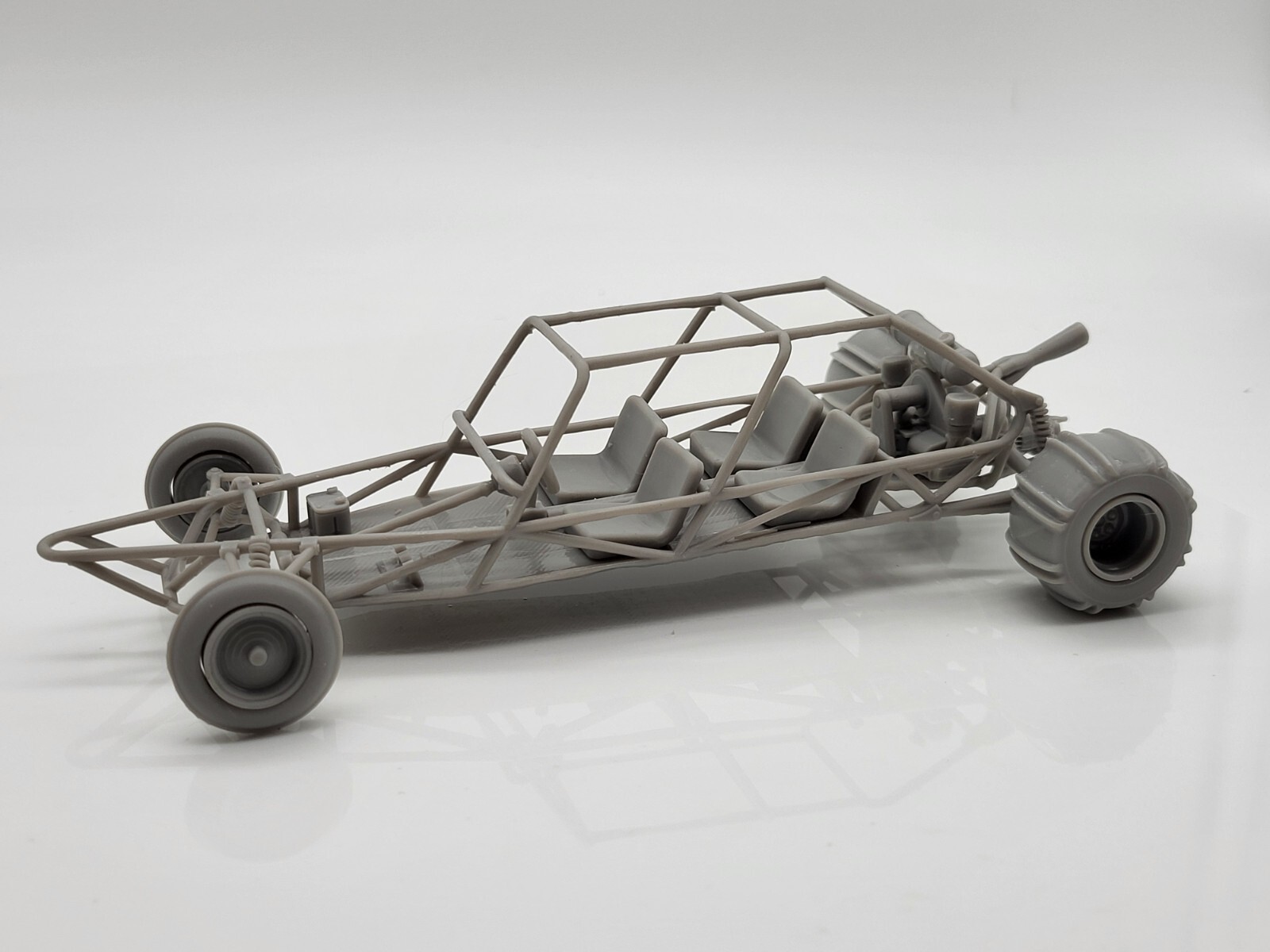 Four-seater Old School Dune Buggy Fully Detailed 1/25 Scale 