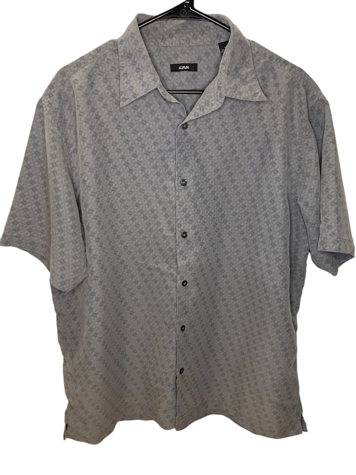 Men’s Alfani Soft Grey Short Sleeve Button-Up Shirt Size Large Sleek Casual Wear
