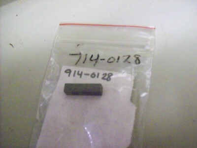 ao) Cub Cadet MTD OEM Shaft Key 914-0128
