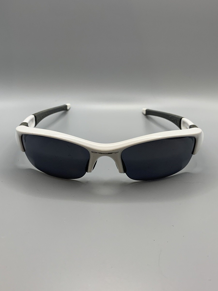 OAKLEY Flak White Black Iridium Polarized Mirrored 03-882 63 OAKLEY Flak White Black Iridium Polarized Mirrored 03-882 63