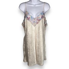VTG Wendy Ann Womens Floral Satin Nightie Chemise Size Medium Champagne Lace