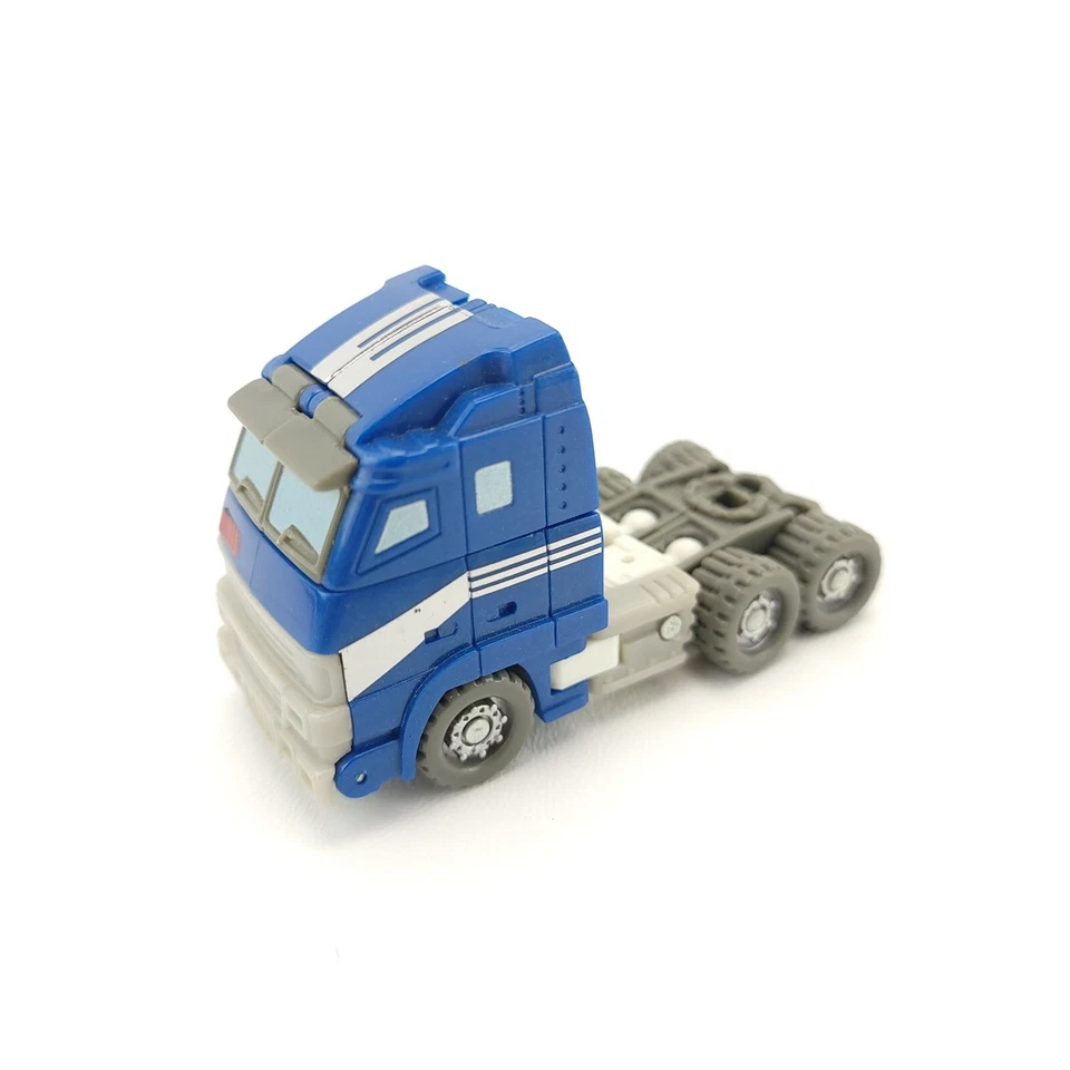 Transformers Armorhide Complete Cybertron Scout With Instructions - Image 3 of 4