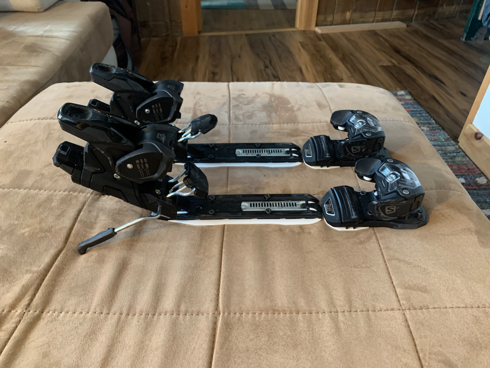 Attacchi sci discesa Salomon