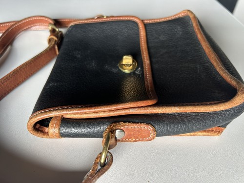 Vintage Land’s End Leather Crossbody Turn Lock Flap Purse Bag Black Pebbled - Picture 4 of 12