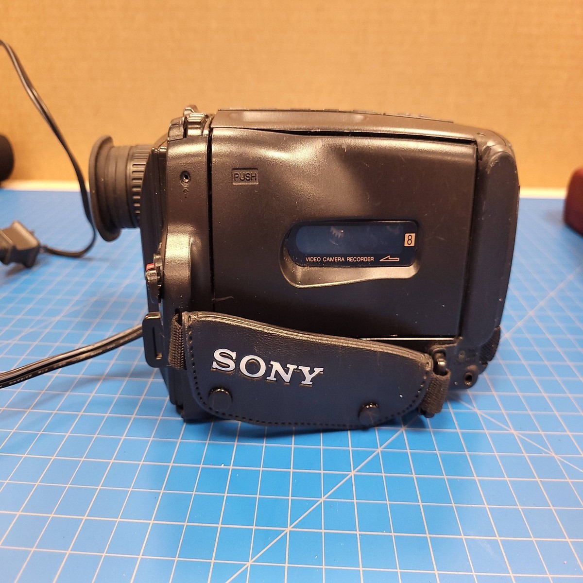 Sony Handycam Video8 CCD-TR64 Camcorder NTSC Vintage 8mm Tape Sony Handycam Video8 CCD-TR64 Camcorder NTSC Vintage 8mm Tape