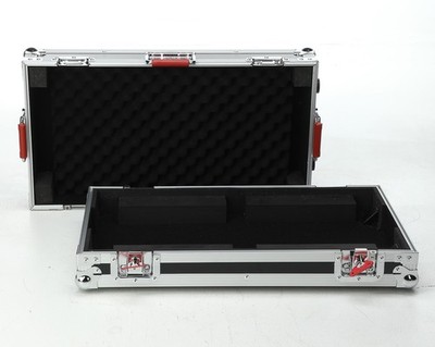 Gator G-Tour Pedalboard Lg w/Wheels