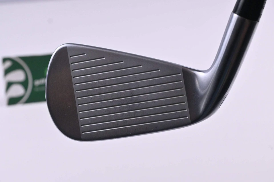 Titleist U500 #2 Iron / 17 Degree / X-Flex HZRDUS Smoke Black 90 Shaft - Image 2 of 4