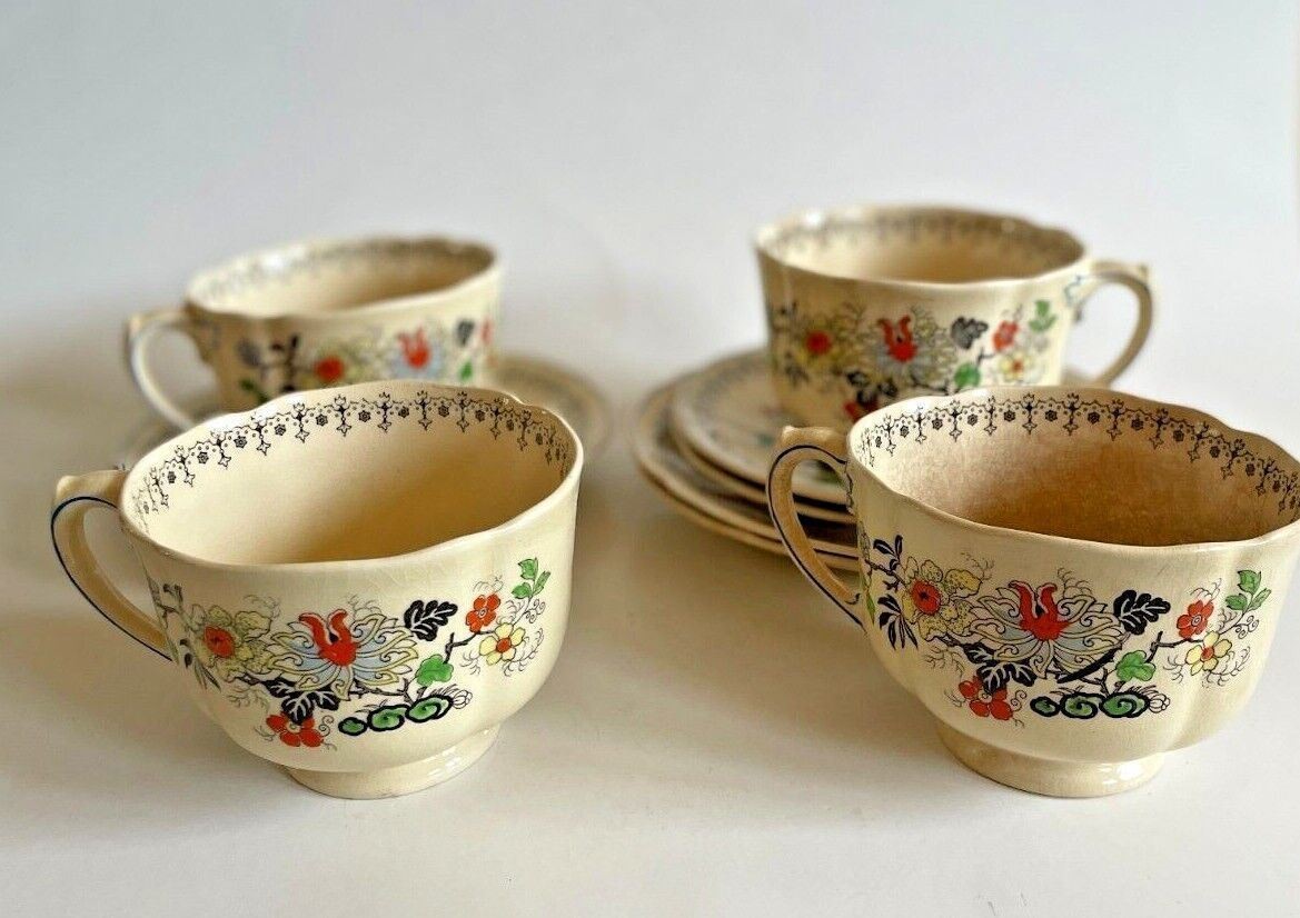 Set Of 4 Vintage Royal Doulton Cups & Saucers The Granville Floral Asian Design
