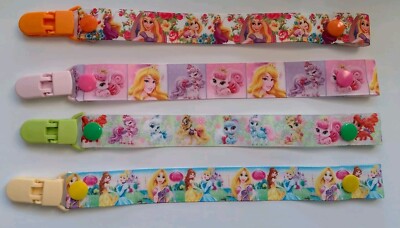  4 handgefertigte Prinzessin Band Schnuller Clips Set Konvolut