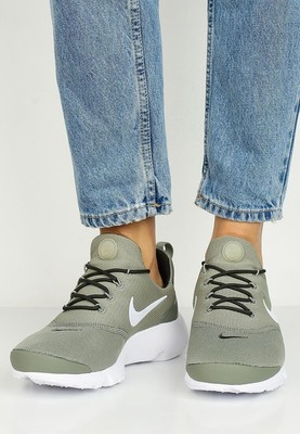 nike presto fly size 4