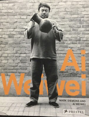 Ai Weiwei So Sorry mit texts Ai Weiwei & Maark Siemons 116 Seiten