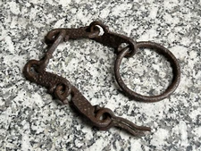 OLD VINTAGE HAND FORGED RUSTIC IRON HANGING CHAIN HOOK, BIG DOORS DOOR KNOCKER,