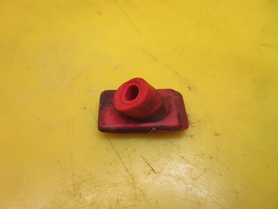 OEM 98 GENUINE YAMAHA EXCITER 270HP TWIN JET BOAT RED GRAB HANDLE BOLT CAP PLUG