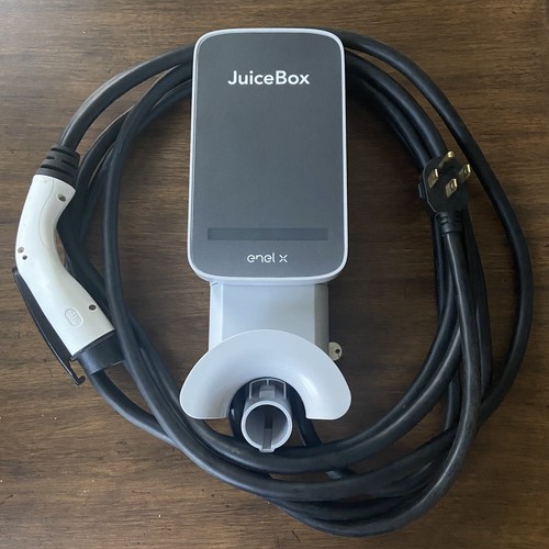 Charging Station for Ford F 150 Lightning MachE Electric car EV 32A