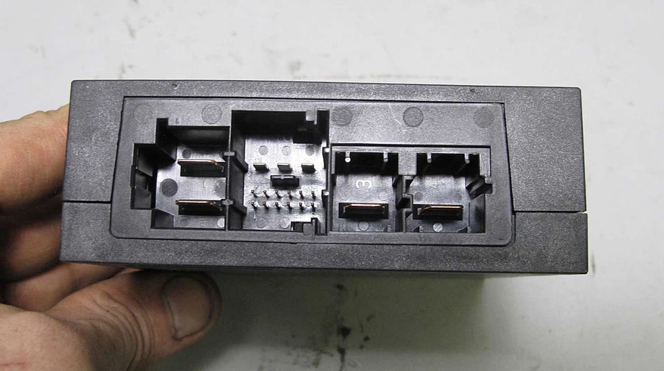 BMW E60 5-Series E65 Integrated Supply Module Fuse Box IVM 2004-2013 USED OEM - Image 4 of 4