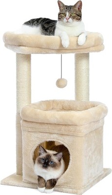 Bequemes Katzenhaus mit großer Sitzfläche, Kratzsäulen und Spielzeug