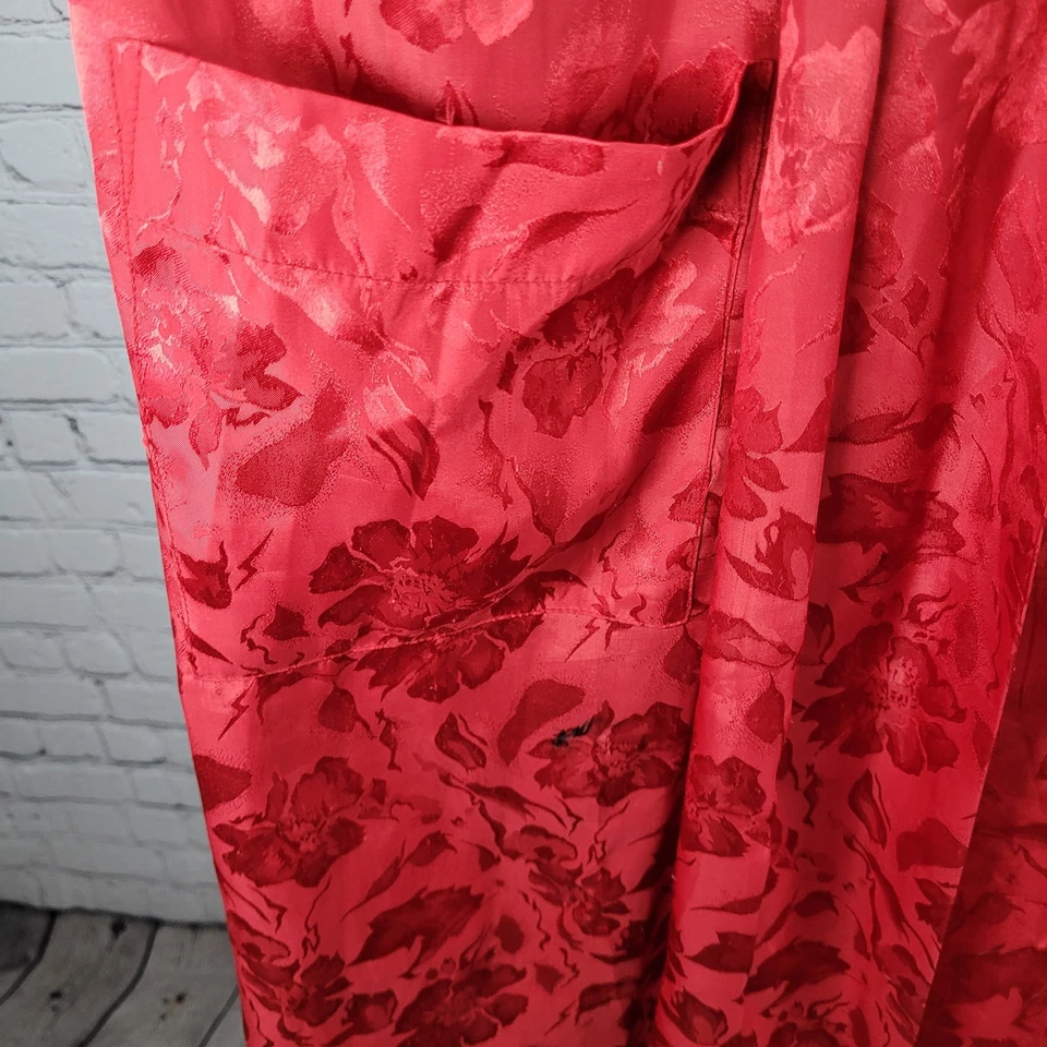 Me 2 Miss Elaine Red Satin Floral Nightgown & Robe 2 Piece Set Size M/L - Image 4 of 4