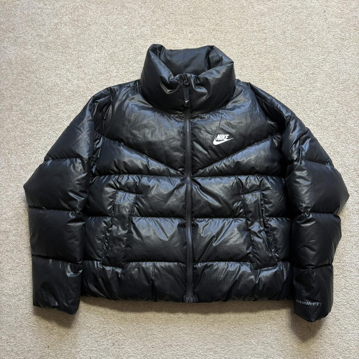 Nike Therma-FIT Puffer Jacket Mens Small Black Insulated Full Zip 