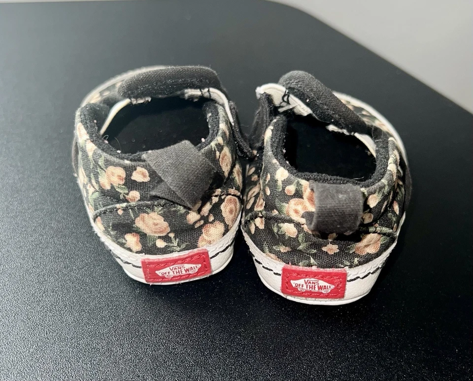 Детская кроватка Vans Slip On V с цветочным рисунком туфли размер 3 - Изображение 4 из 4