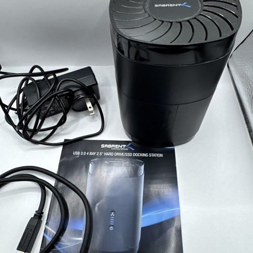 Sabrent USB 3.0 4 Bay 2.5in Hard Drive/SSD Docking Station with Fan (DS-4SSD) - Afbeelding 11 van 11