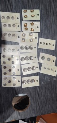 Lot of LaMode Buttons 17 Packs LOT