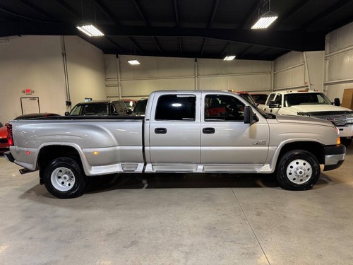 2006 Chevrolet Silverado 3500 REGENCY 4X4 1OWNER 6.6L LBZ DURAMAX DIESEL - Picture 4 of 12