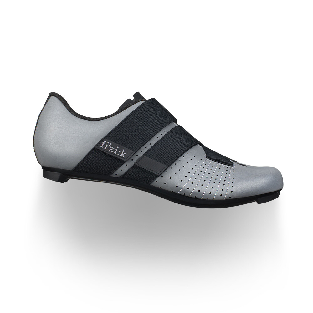 Fizik Tempo Overcurve R5 Men's Cycling Shoes – Black, Size 9 3/4 US (43 EU) – New In Box