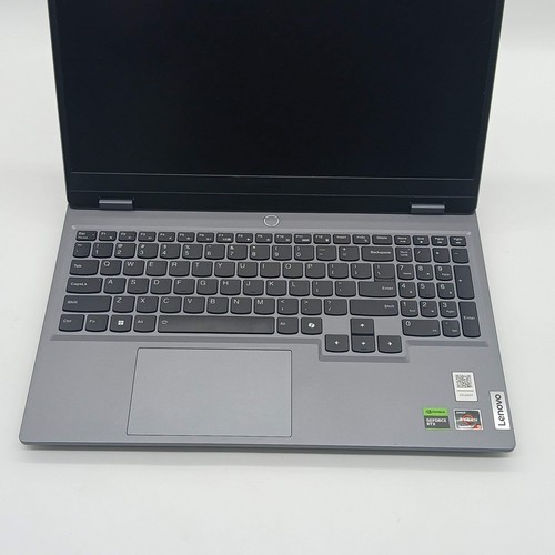 Lenovo LOQ 15ARP9 LOQ 15ARP9 AMD Ryzen 5 7235HS 3,2GHz 12GB RAM 512GB SSD - Bild 9 von 15