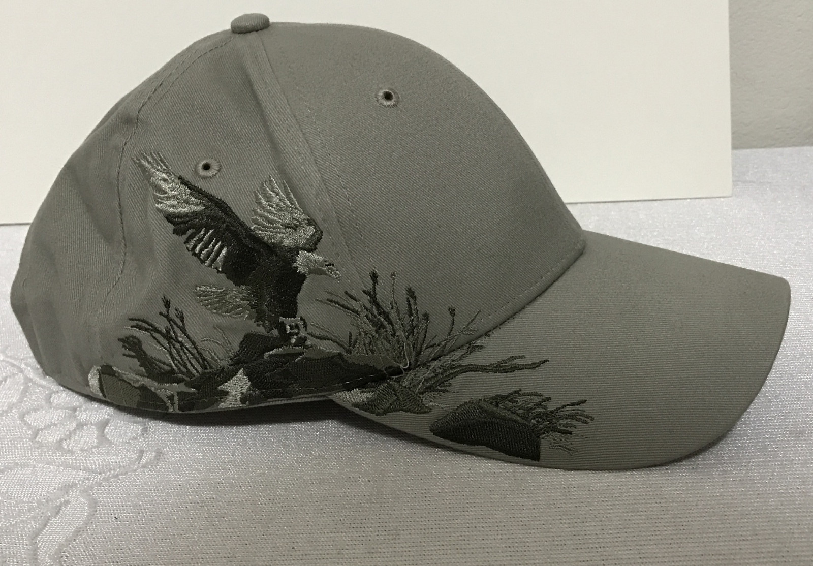 Dri Duck Trader Baseball Cap Adjustable men size beige cotton Eagle on Rock New