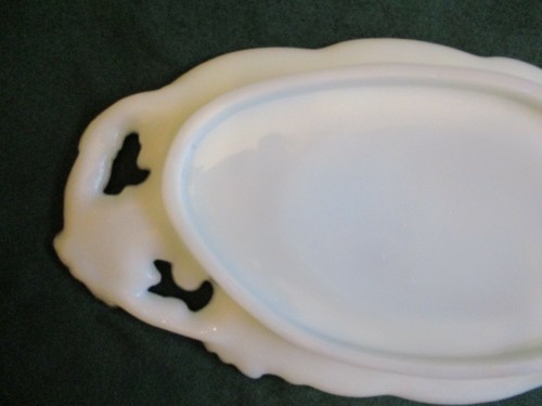 Antique Early Victorian Opaque Milk Glass Jenny Lind Cameo Small Dresser Tray - Picture 6 of 12