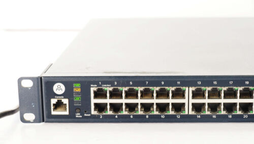 Open Mesh OM S48 48 RJ45 Port 4 SFP Port Networking Switch - Picture 2 of 9