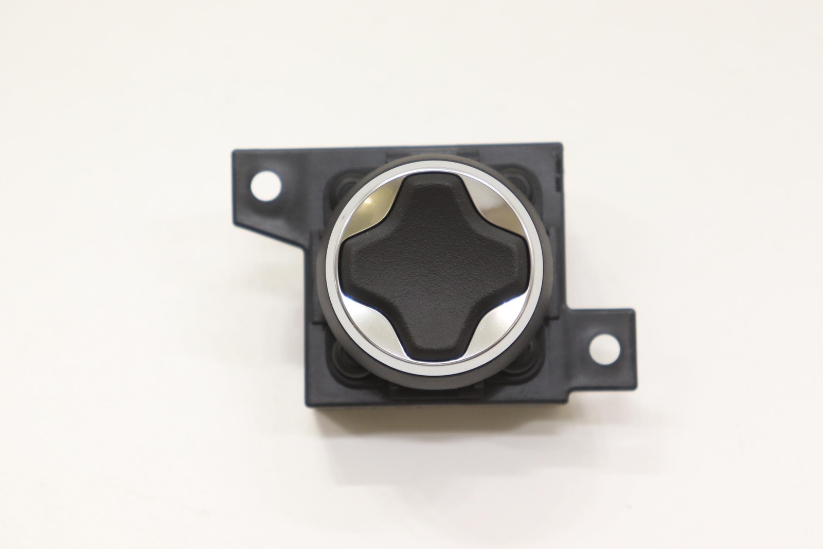 2019 - 2020 ACURA MDX FRONT RIGHT PASSENGER SIDE SEAT LUMBAR CONTROL SWITCH OEM