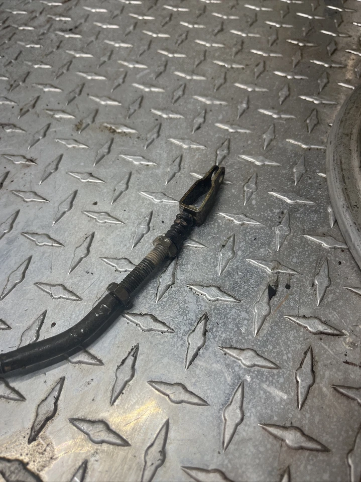 2004 Yamaha Grizzly 660 4x4 ATV Used OEM Left Hand Brake Lever - Image 4 of 4