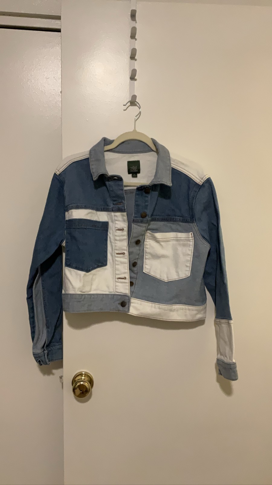 Wild Fable Womens Crop Colorblock Denim Jacket Blue White Cotton Button