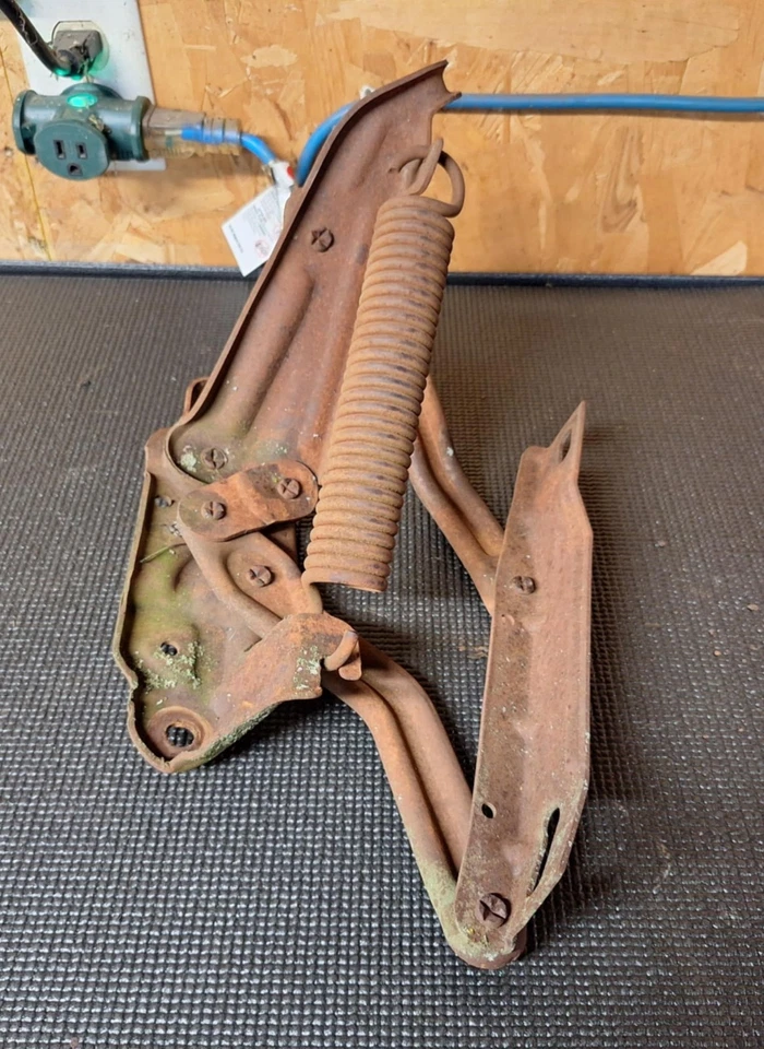 Chevy Impala Bel Air 1964 bisagra de capó derecho Foto 2 de 3