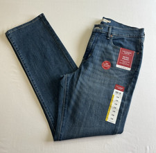 Signature by Levi Strauss Mid Rise Straight Jeans Women's 12M Medium Wash NWT