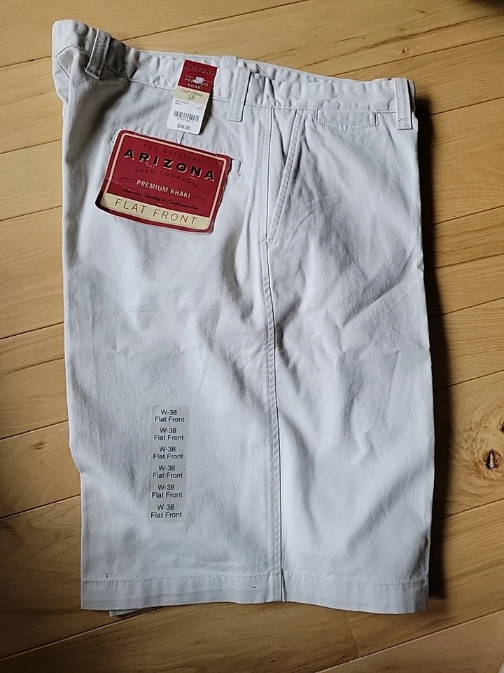 Pantalones Cortos Arizona Para Hombre Calce Clásico Frente Plano Talla 38 Premium Caqui Nuevos Foto 2 de 4