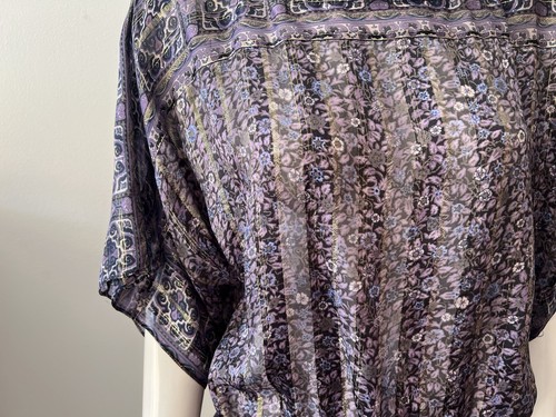 Blusa Top JOIE Púrpura Dorado Rayas MARCANA Manga Corta Seda Transparente Peplum S - Imagen 3 de 9