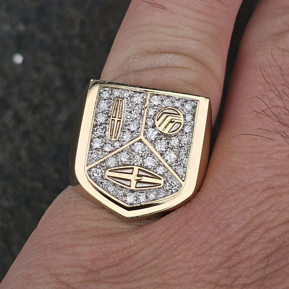 Anillo Cartier Lincoln Mercury Merkur Diamante Sello Pinky Para Hombre Oro Amarillo 18k 8 Foto 3 de 4